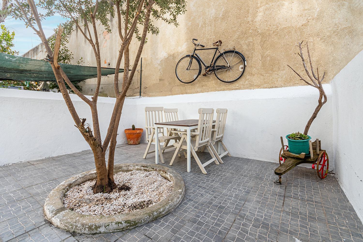Spacious Apartment With Terrace At Graca Lisboa Eksteriør billede